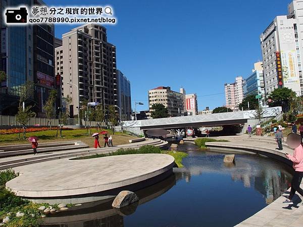 P1280068 (Copy).JPG P1280068 (Copy).JPG