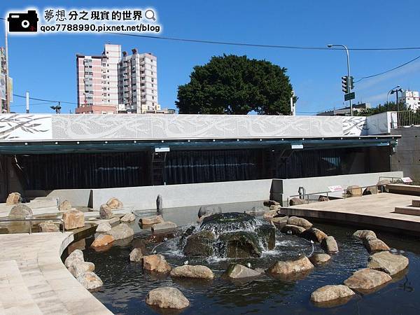 P1280023 (Copy).JPG P1280023 (Copy).JPG