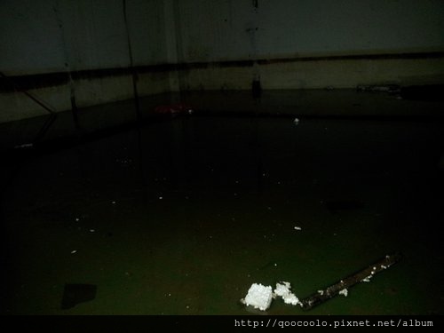 又見高手再出招 中壢市沈小姐地下室滲水整治實例 天阿 我把水池變乾了 Basement Waterproofing Negative Side Waterproofing 酷哥的窩 矽酸質壁癌處理ˋ防水工程