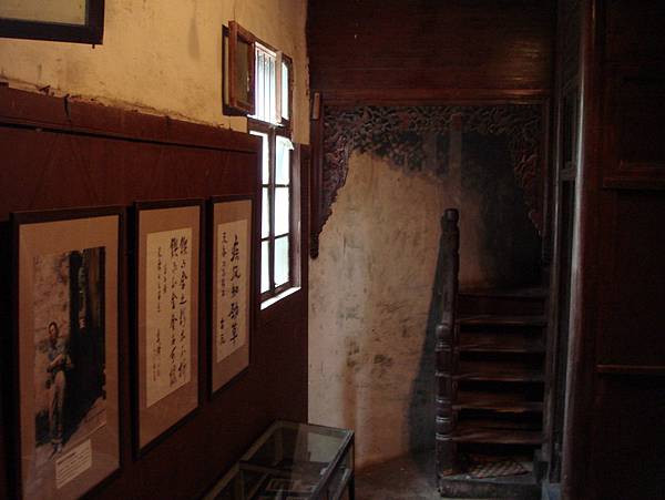 古老的樓梯.JPG