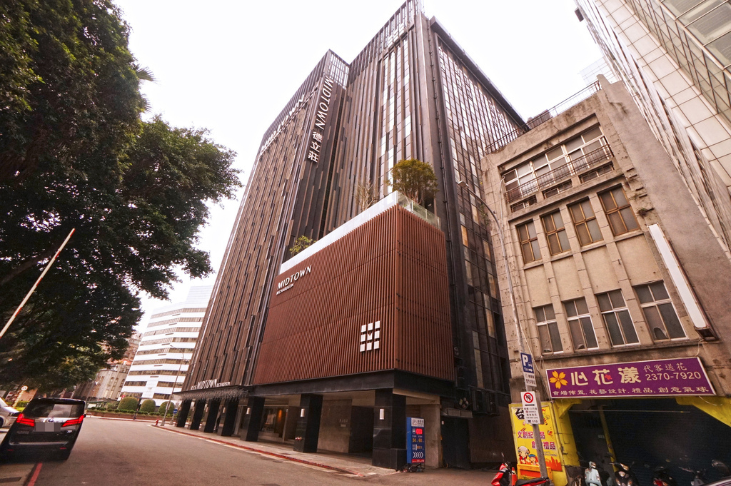 西門站】德立莊酒店- 頂尖建築師與設計師打造的飯店，地點超方便、早餐也算豐富，一晚只要1000出頭！ @ 老錢的老巢:: 痞客邦::