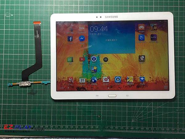 SAMSUNG Galaxy Note 10.1 