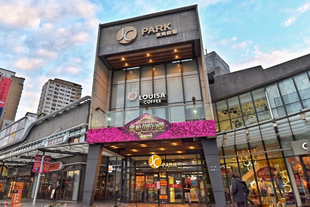 194827.jpg 194827.jpg