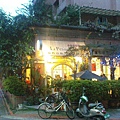 nice shops 04.JPG