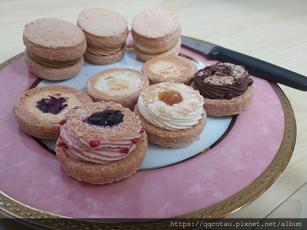 【烘焙甜點】口感層次豐富的達克瓦茲(Dacquoise) 【烘焙甜點】口感層次豐富的達克瓦茲(Dacquoise)