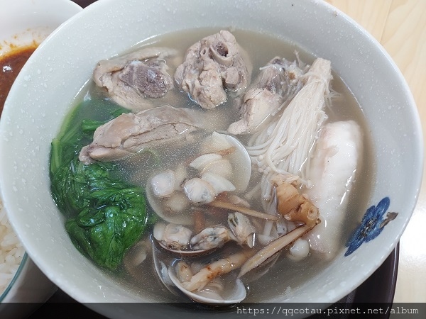 【中式料理包推薦】手作弄湯嚴選食材新鮮手作煲湯(燉雞湯) 【中式料理包推薦】手作弄湯嚴選食材新鮮手作煲湯(燉雞湯)
