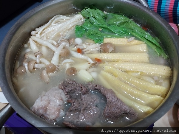 【中式料理包推薦】手作弄湯嚴選食材新鮮手作煲湯(燉雞湯) 【中式料理包推薦】手作弄湯嚴選食材新鮮手作煲湯(燉雞湯)