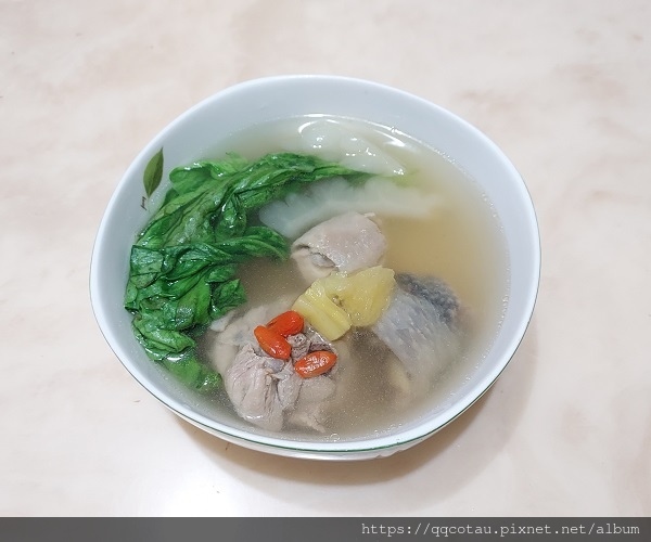 【中式料理包推薦】手作弄湯嚴選食材新鮮手作煲湯(燉雞湯) 【中式料理包推薦】手作弄湯嚴選食材新鮮手作煲湯(燉雞湯)