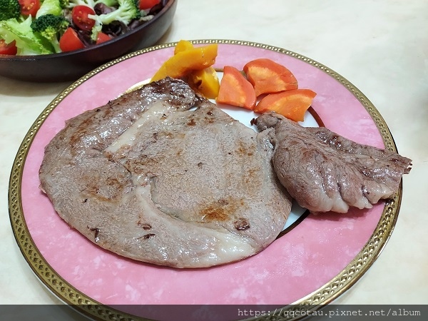 【和牛初體驗】里昱精品肉舖~海鮮肉品頂級食材專賣店