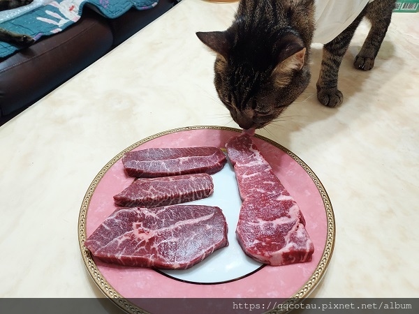 【和牛初體驗】里昱精品肉舖~海鮮肉品頂級食材專賣店