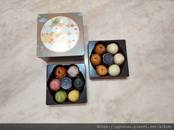 【2024中秋禮盒推薦】冊子月餅冊子中秋節禮盒(蛋黃酥&流 【2024中秋禮盒推薦】冊子月餅冊子中秋節禮盒(蛋黃酥&流