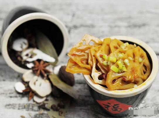 829111445.jpg 829111445.jpg