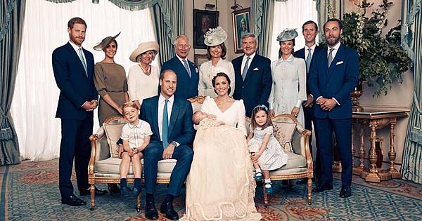 FotoJet-2-4.jpg FotoJet-2-4.jpg