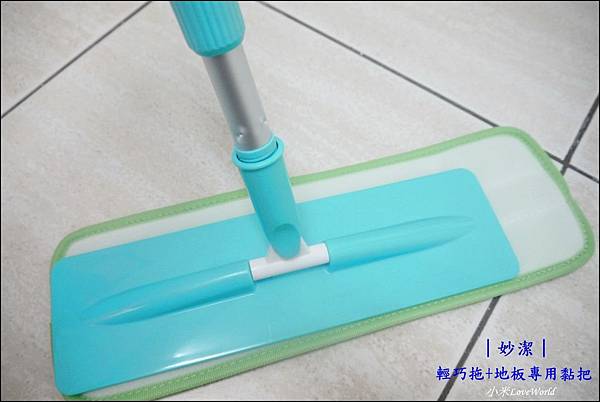 妙潔輕巧拖妙潔地板專用黏把P1650882_調整大小1.JPG