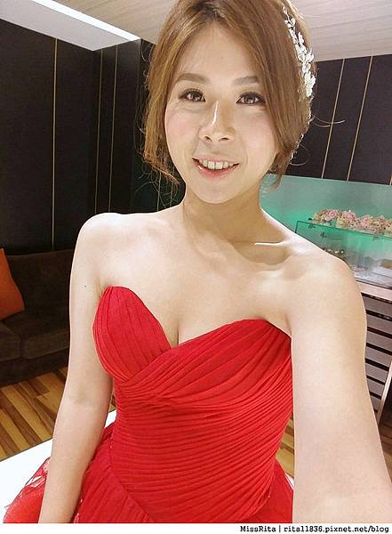 尋找屬於你獨一無二的手工婚紗|台中婚紗推薦|Queena Wedding|昆娜經典婚紗 台中婚紗推薦|Queena|昆娜婚紗|Queena婚紗|手工禮服|手工禮服推薦|台中禮 服|租禮服|拍婚紗|PRONOVIAS|手工婚紗|新秘|新娘秘書|婚攝|婚禮攝影| 結婚|婚紗照|婚紗攝影|婚紗|禮服|結婚|結婚照|婚紗工作室|工作室