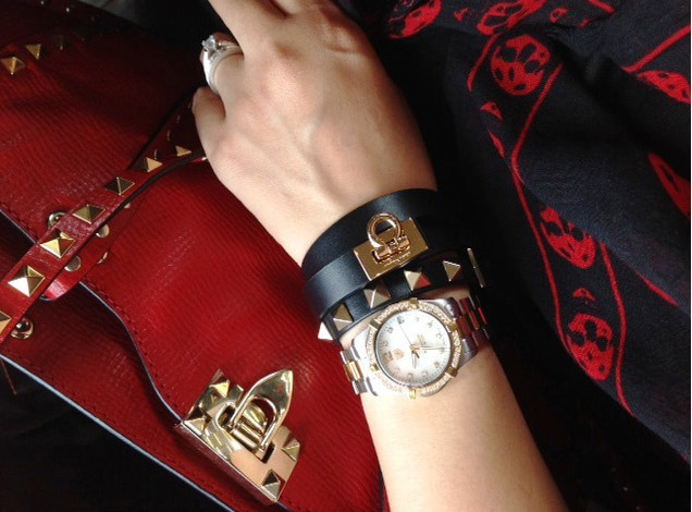 VALENTINO Slim Rockstud Bracelet-3.jpg VALENTINO Slim Rockstud Bracelet-3.jpg