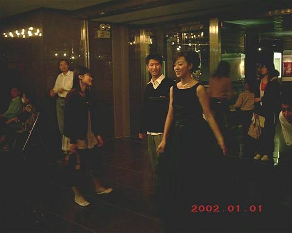 2004.11.05 景文高中學生合唱團合照14