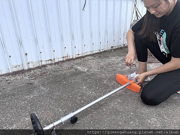 東林BLDC電動割草機CK210東林X電動割草機X容易上手 東林BLDC電動割草機CK210東林X電動割草機X容易上手