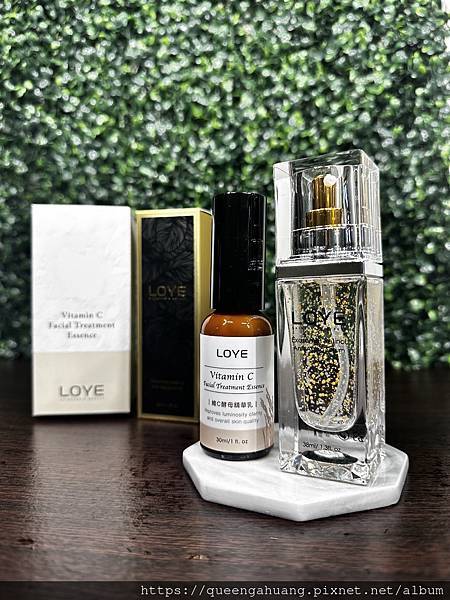 溫和煥膚+全天亮白!LOYE樂妍外泌體A醇抗皺金萃+維C酵母 溫和煥膚+全天亮白!LOYE樂妍外泌體A醇抗皺金萃+維C酵母