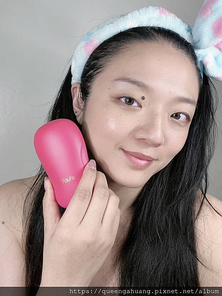 YOUFE LED 紅光儀 NR2 實測當媽媽也能擁有自己 YOUFE LED 紅光儀 NR2 實測當媽媽也能擁有自己