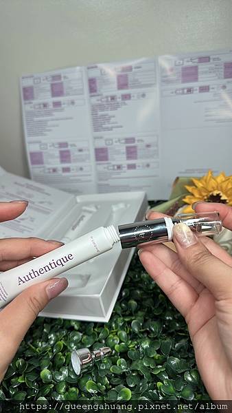 YOUFE LED 紅光儀 NR2 實測當媽媽也能擁有自己 YOUFE LED 紅光儀 NR2 實測當媽媽也能擁有自己