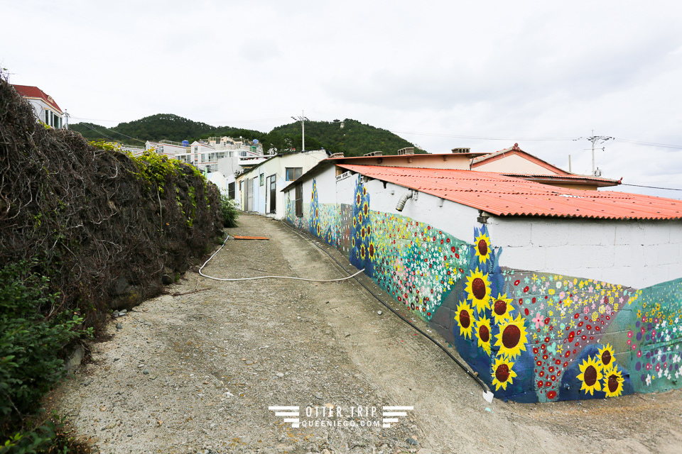 釜山景點/青沙浦墊腳石天空步道/青沙浦紅白燈塔/青沙浦鐵道,青沙浦一日遊,孔劉推薦