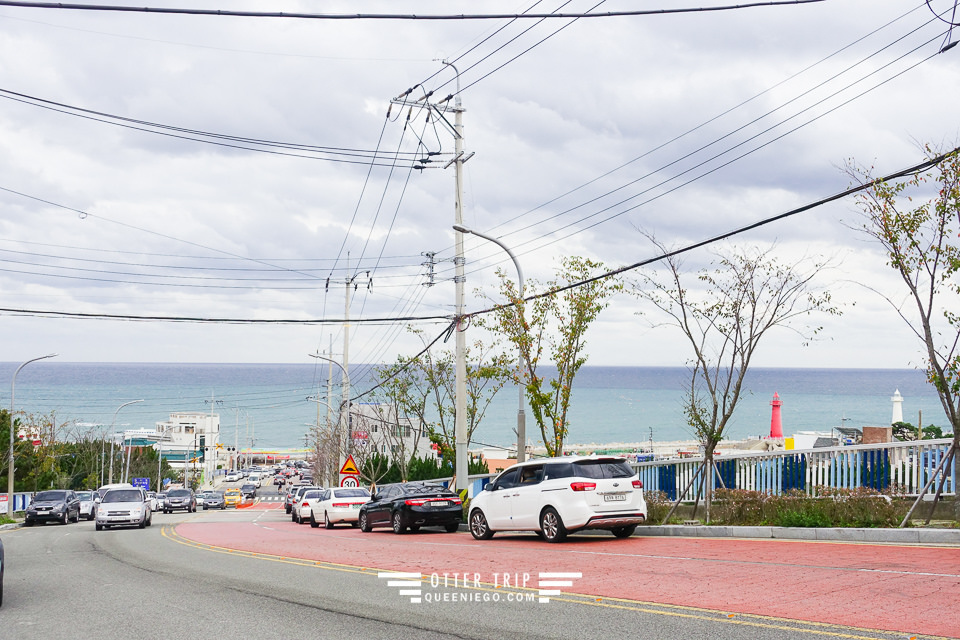 釜山景點/青沙浦墊腳石天空步道/青沙浦紅白燈塔/青沙浦鐵道,青沙浦一日遊,孔劉推薦