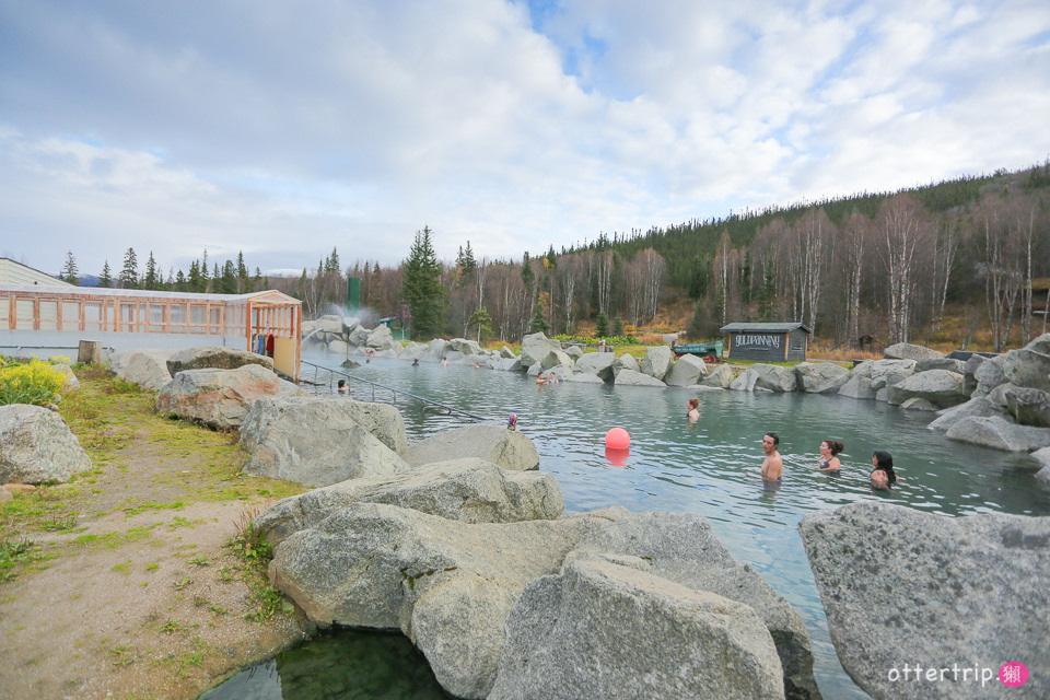 「阿拉斯加」Chena Hot Springs Resort 珍娜溫泉泡溫泉， Aurora Ice Museum喝蘋果馬丁尼