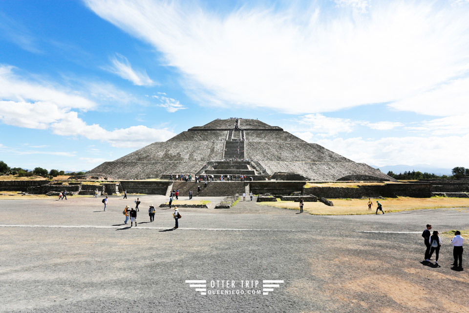 墨西哥城景點 特奧蒂瓦坎Teotihuacan的月金字塔/日月金字塔美食推薦