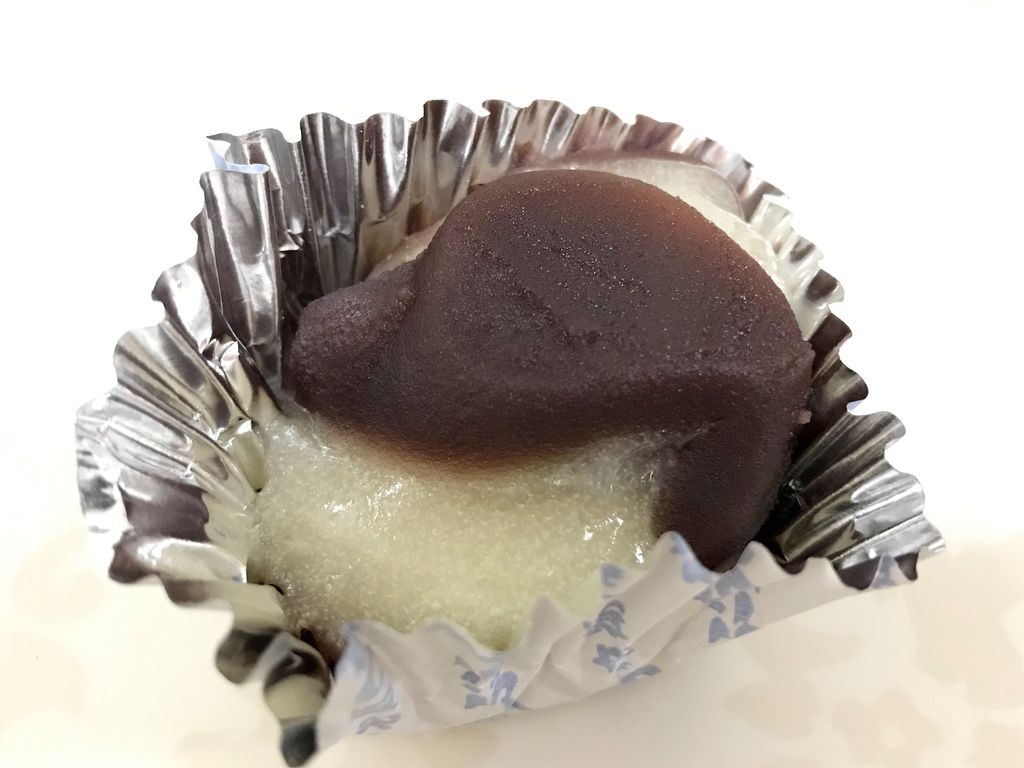 食記 甜點 日本博多果匠左衛門 博多ぶらぶら 博多burabura 和生菓子長青商品軟綿麻糬 滑順紅豆泥 好吃伴手禮 Queenieyang的生活分享 食記 甜點 日本博多果匠左衛門 博多ぶらぶら 博多burabura 和生菓子長青商品軟綿麻糬 滑順紅豆泥 好吃伴手禮 Queenieyang的生活分享