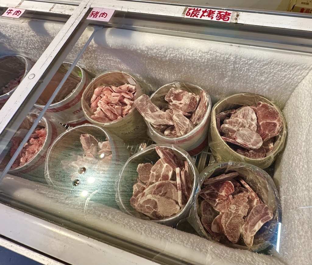 【食記:台灣味】《海世界複合式碳烤店 》 (林口店)  當日