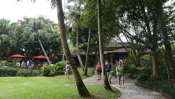 【桃園龍潭】壹等賞景觀茶園餐廳 - 適合帶兒童和長輩來的好所