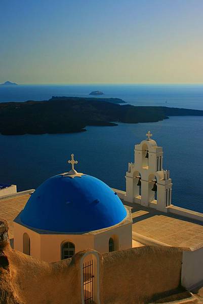 Agios_Theodori_church_-_Firostefani,_Santorini (1)