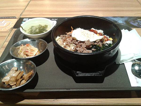 2017-10-31 20.10.49.jpg