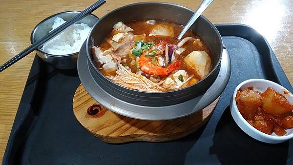 P_20180418_204404.jpg P_20180418_204404.jpg