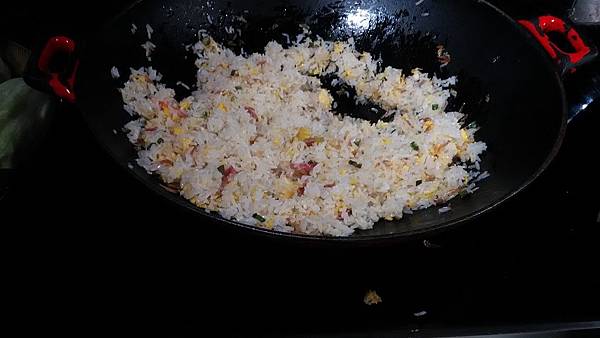 P_20180528_183000.jpg P_20180528_183000.jpg