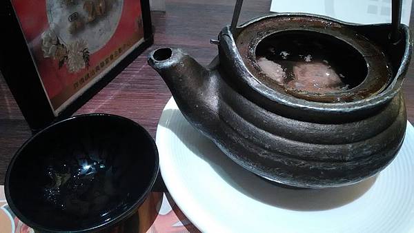 P_20180528_183247.jpg P_20180528_183247.jpg