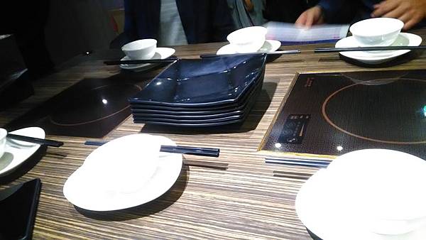 P_20180615_193212.jpg P_20180615_193212.jpg