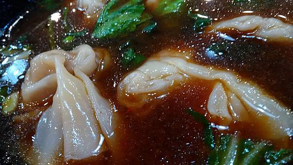 P_20181018_184600.jpg P_20181018_184600.jpg