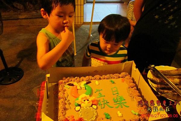 IMG_4655.jpg IMG_4655.jpg