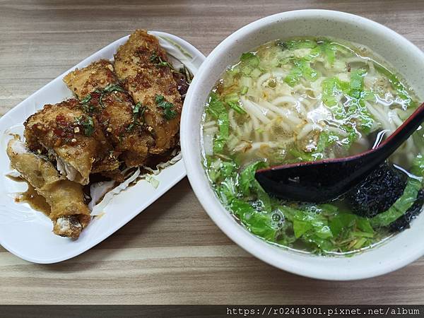 [食記]台北醫學大學(北醫)周邊美食-伍柒玖牛肉麵