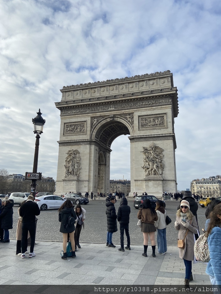 巴黎凱旋門＆香榭麗舍大街Arc de triomphe de l%5CÉtoile＆Avenue des Champs-Élysées，或稱les Champs-Élysées (4).JPG