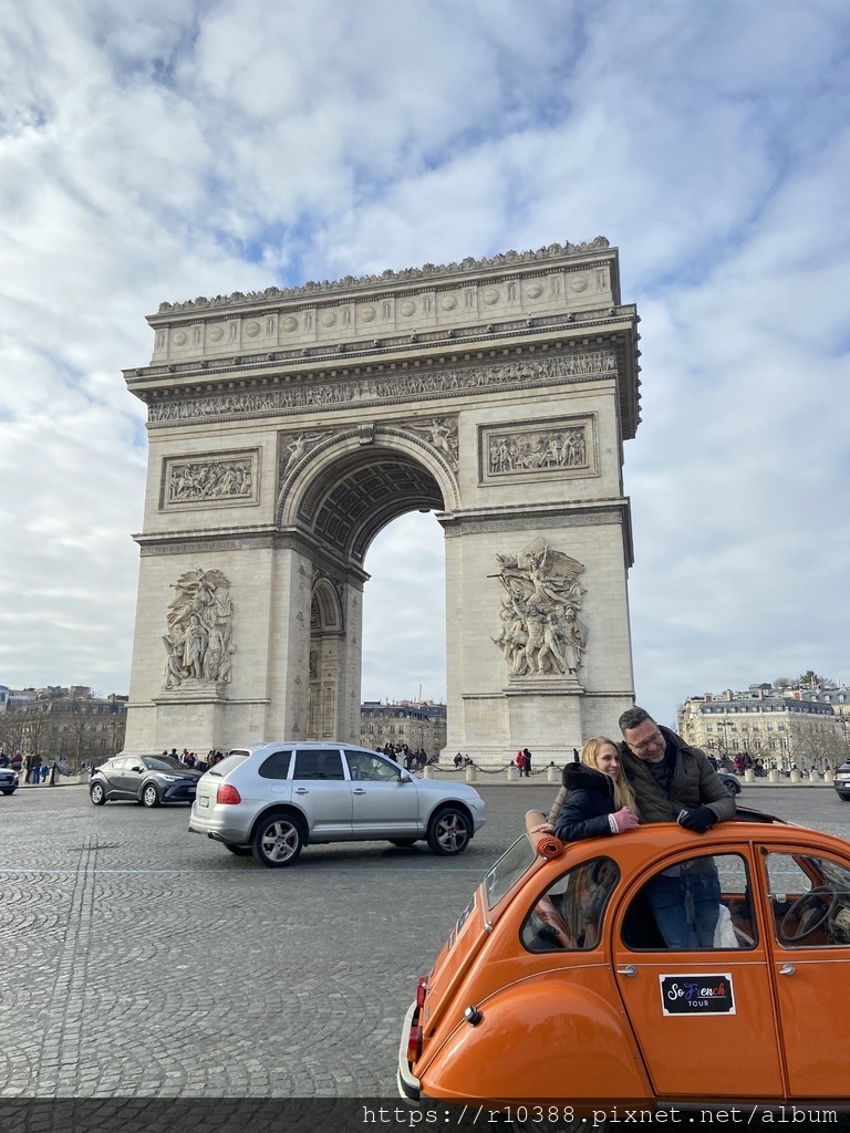 巴黎凱旋門＆香榭麗舍大街Arc de triomphe de l%5CÉtoile＆Avenue des Champs-Élysées，或稱les Champs-Élysées (6).JPG
