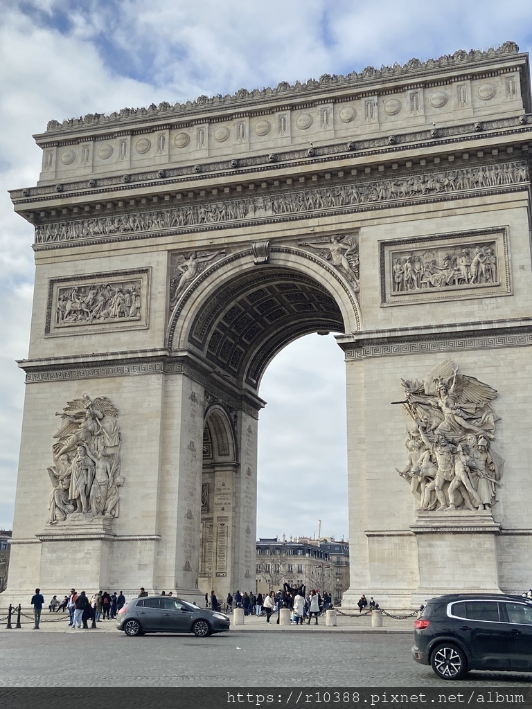 巴黎凱旋門＆香榭麗舍大街Arc de triomphe de l%5CÉtoile＆Avenue des Champs-Élysées，或稱les Champs-Élysées (7).JPG