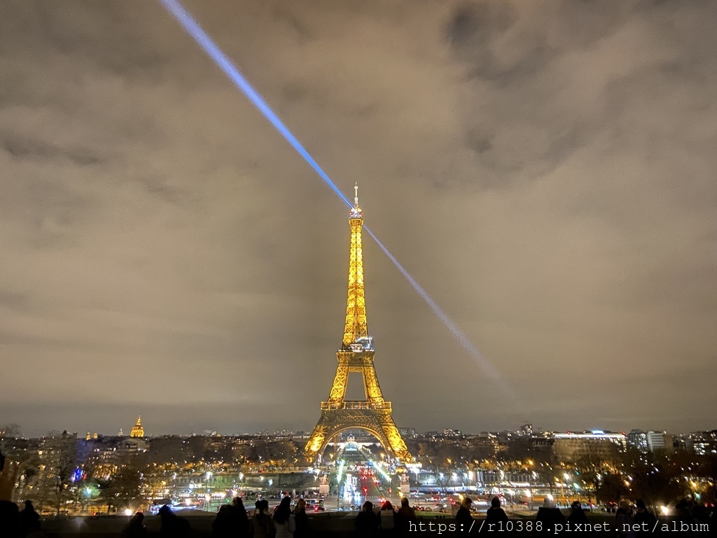 巴黎夏樂宮人權廣場Place Trocadero,esplanade des droits de I%5Chomme (34).JPG