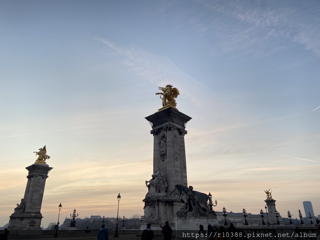 清晨時，在法國巴黎的協和廣場散步 French Paries Place de la Concorde (2).JPG