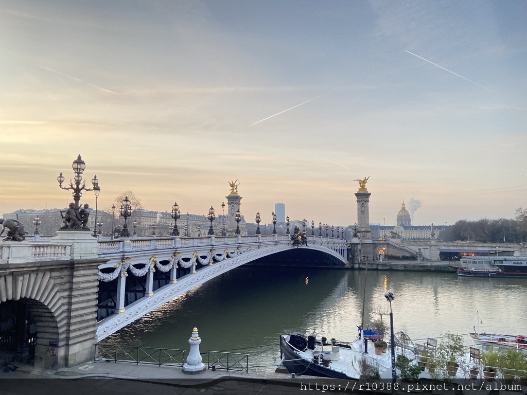 清晨時，在法國巴黎的協和廣場散步 French Paries Place de la Concorde (3).JPG