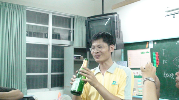 老師要乾瓶了!!