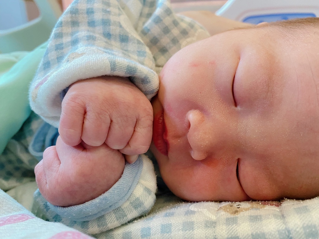 【生產記錄】BuBu退房「中山醫/樂得兒病房生產全紀錄」