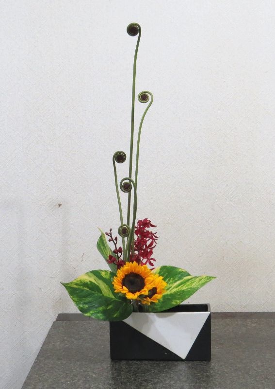 16年5月30日的池坊作品 自由花 小蕭的秘密花園 痞客邦